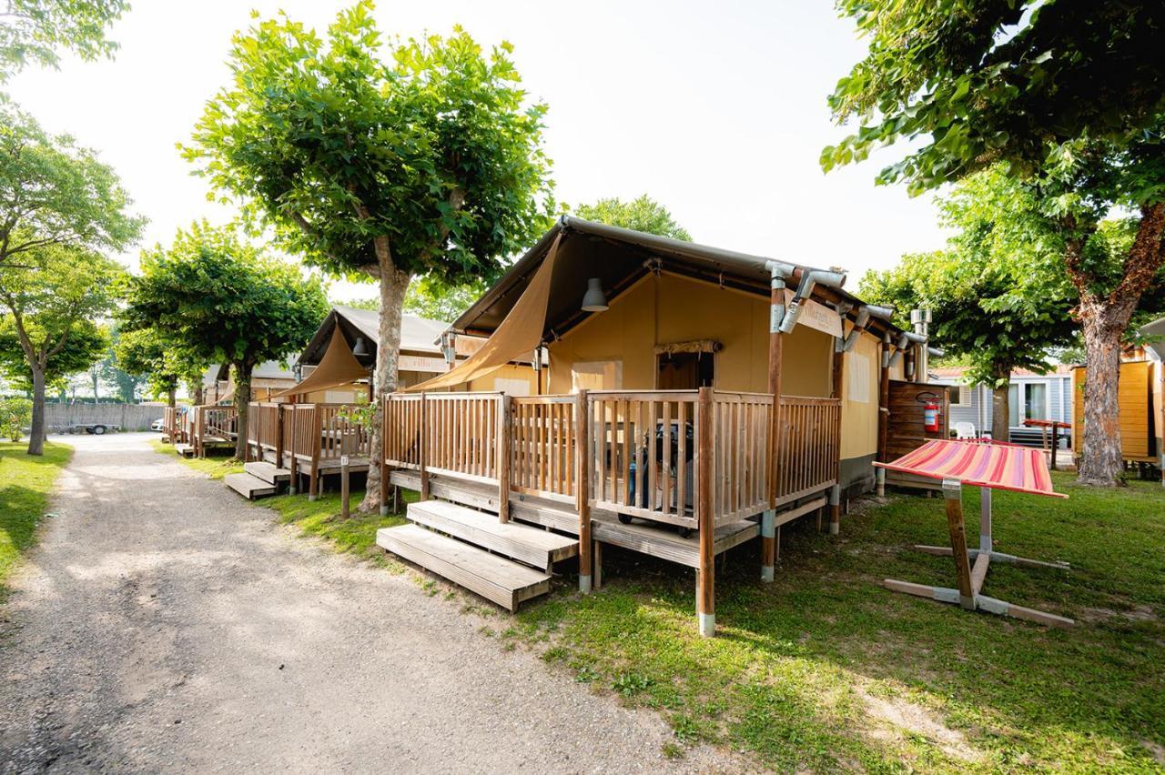 Glamping Lake Garda Peschiera del Garda Exterior photo
