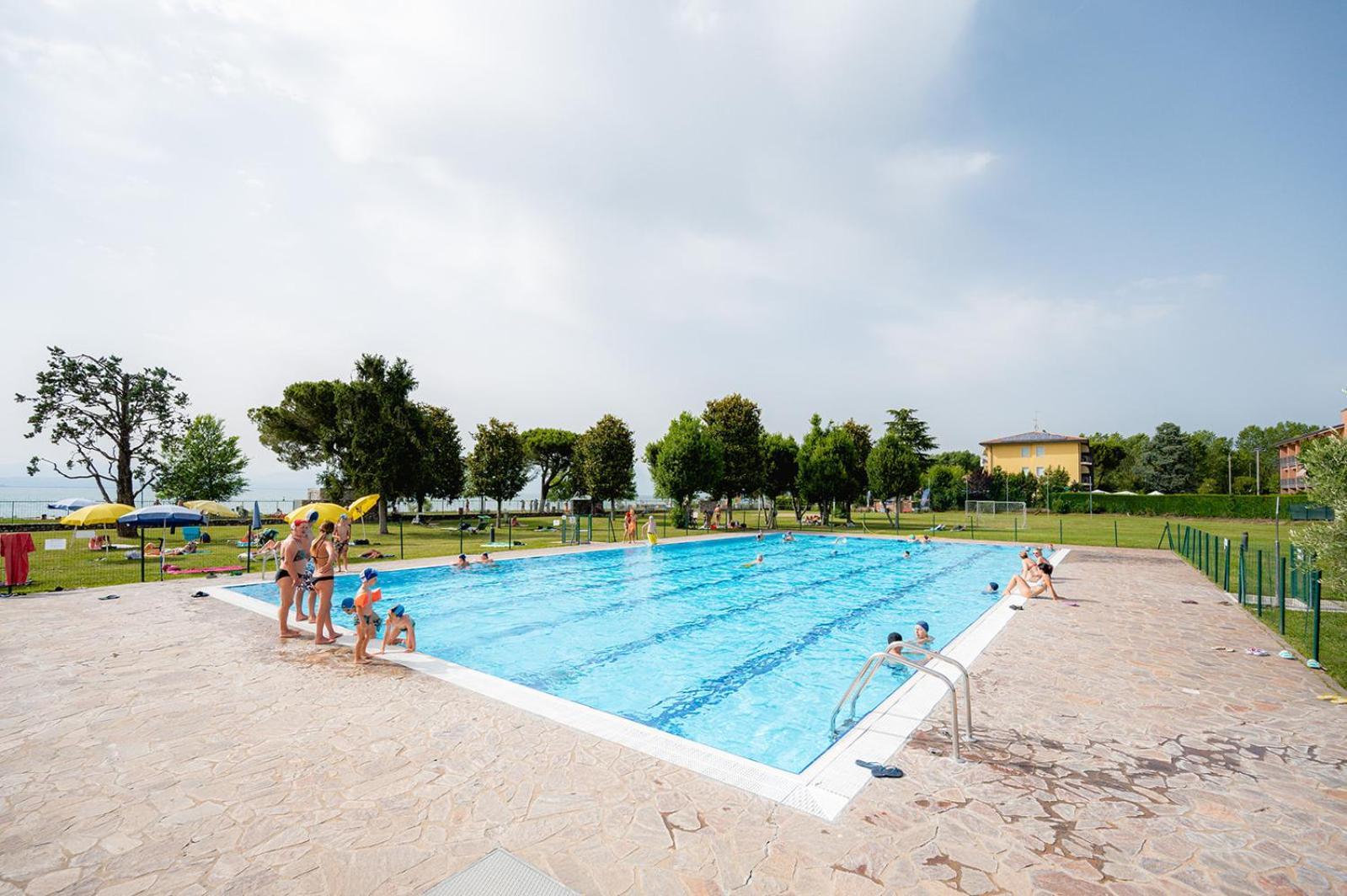 Glamping Lake Garda Peschiera del Garda Exterior photo