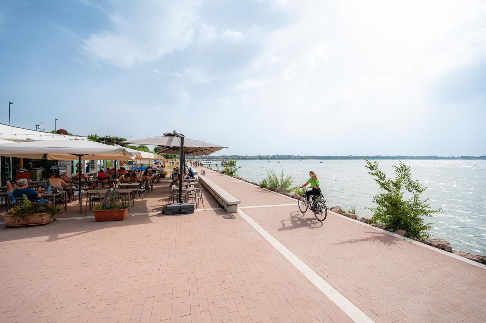 Glamping Lake Garda Peschiera del Garda Exterior photo